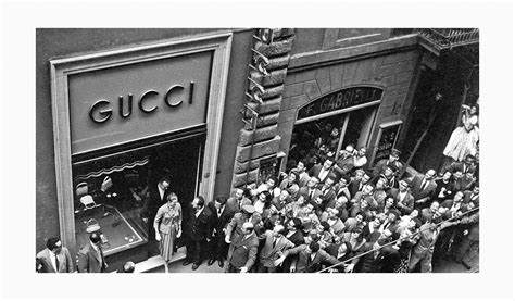 chi gestisce l'azienda gucci|La storia di GUCCI .